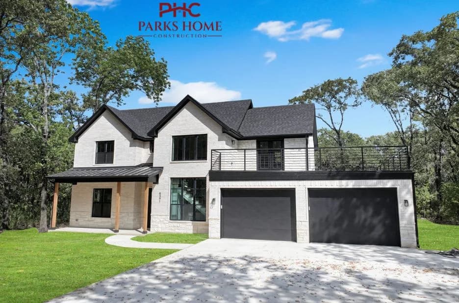 How to Successfully Build a House on Your Land with Expert Custom Home Builders