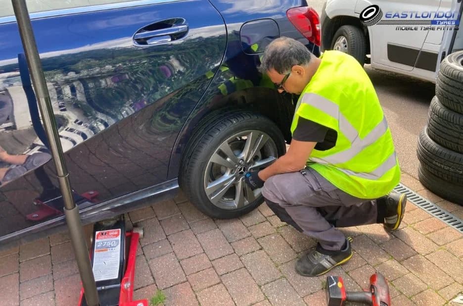 Reliable Mobile Tyre Puncture Repair Services for Quick and Convenient Solutions