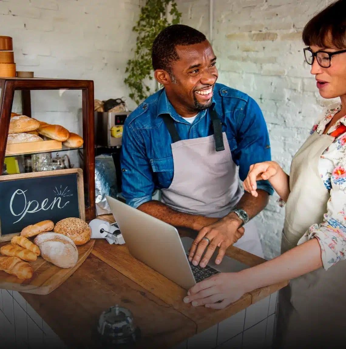 How Business Line of Credit Lenders Help You Secure Working Capital Funding