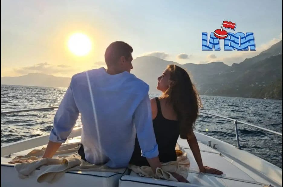Snorkeling Tour Capri by La Boa Charter Srl: Underwater Coves and Marine Life