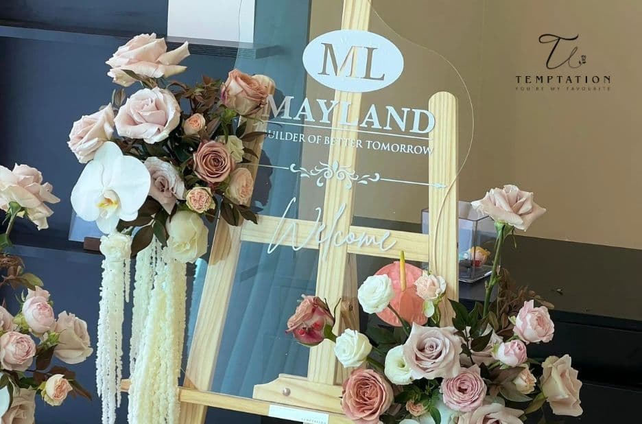 Seremban Florist Delivery by Temptationflorist.com: Fresh Arrangements & Fast Service